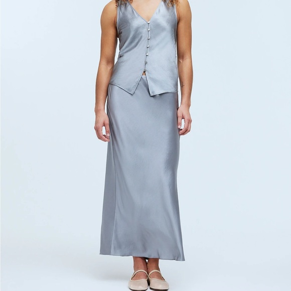 Madewell Maxi Slip Skirt in Dusk Gray Size 10 - NWT - Picture 2 of 7